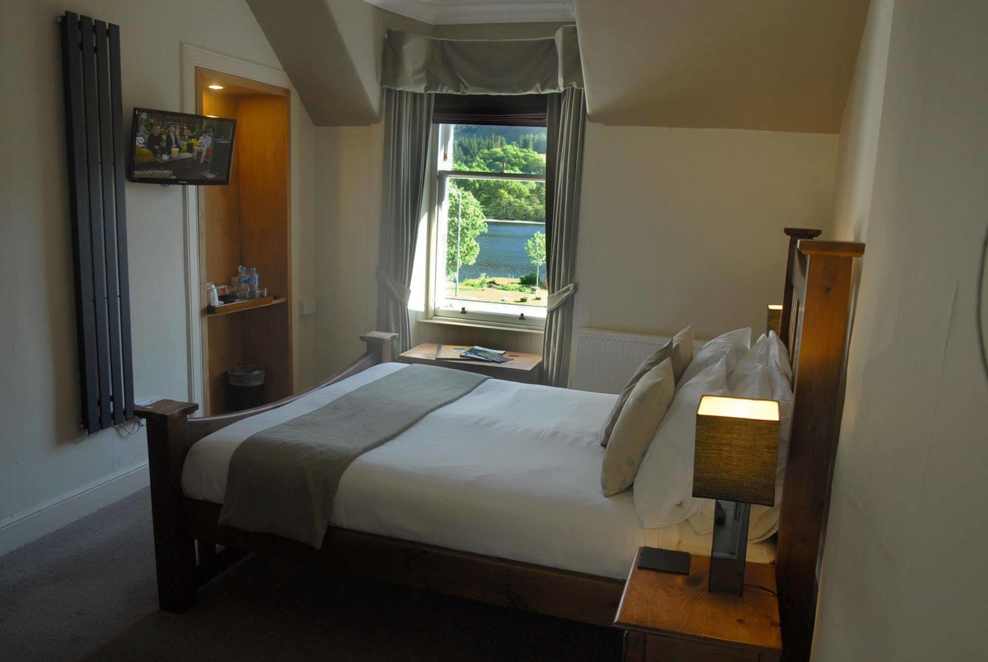 Achray House Restaurant With Rooms 세인트 필란스 외부 사진